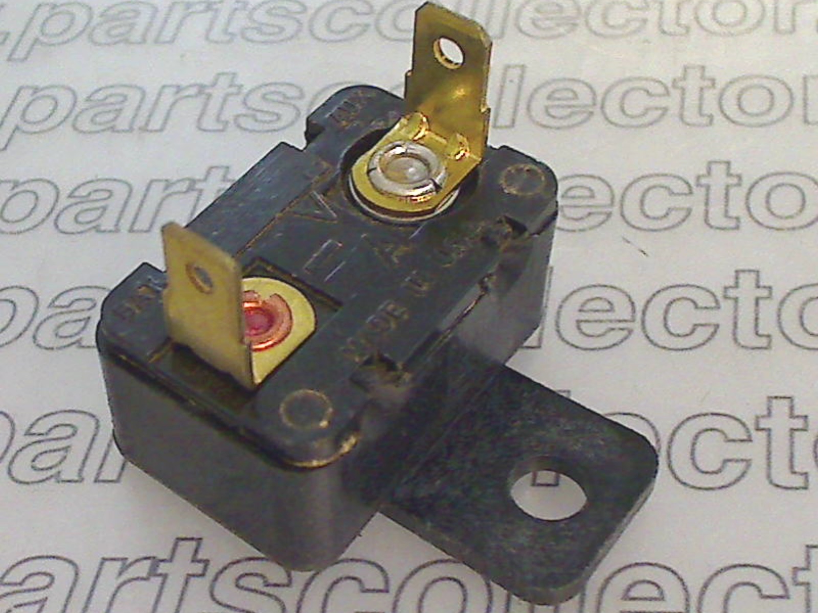 MASERATI 30301124 Electrical system code 10569 compatible with: MASERATI BITURBO, MASERATI KARIF, MASERATI SHAMAL